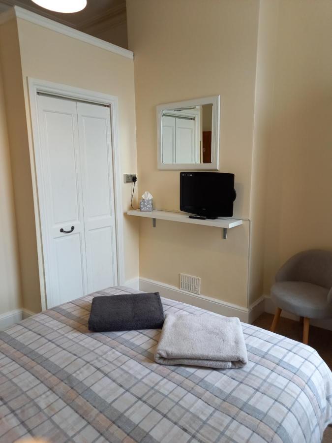 Crofton Guest House Weymouth Dış mekan fotoğraf